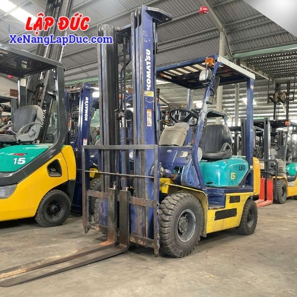 Xe Nâng Dầu 1.5 Tấn KOMATSU FD15C-16