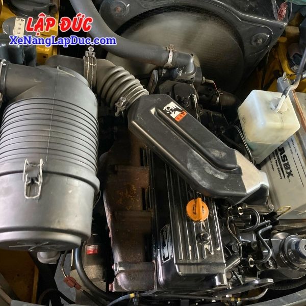 Xe Nâng Dầu 1.5 Tấn KOMATSU FD15C-20