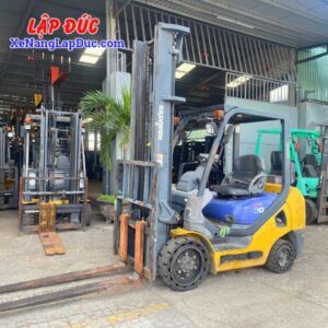 Xe nâng dầu 2.5 tấn KOMATSU FD30NT-16