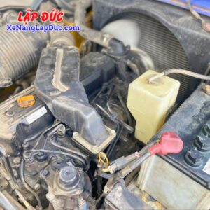 Xe nâng dầu 2.5 tấn KOMATSU FD30NT-16