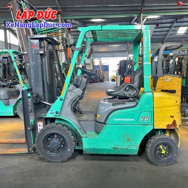 Xe Nâng Dầu 2 Tấn MITSUBISHI FDE20T