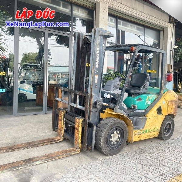 xe-nang-dau-3-5-tan-komatsu-fd35nt-10-2(1) Xe Nâng Dầu 3.5 Tấn KOMATSU FD35NT-10