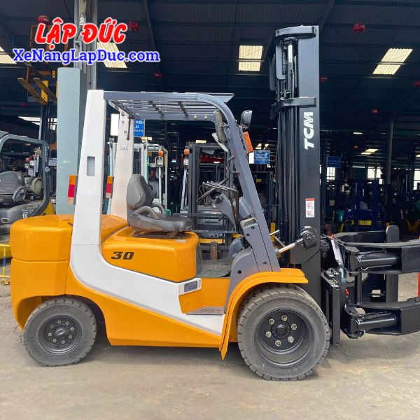 Xe Nâng Dầu 3 Tấn TCM FD30T6