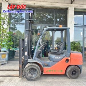 Xe Nâng Dầu 3 Tấn TOYOTA 02-8FD30