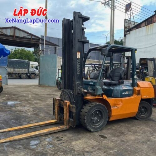 Xe Nâng Dầu 4 Tấn TOYOTA 7FDK40