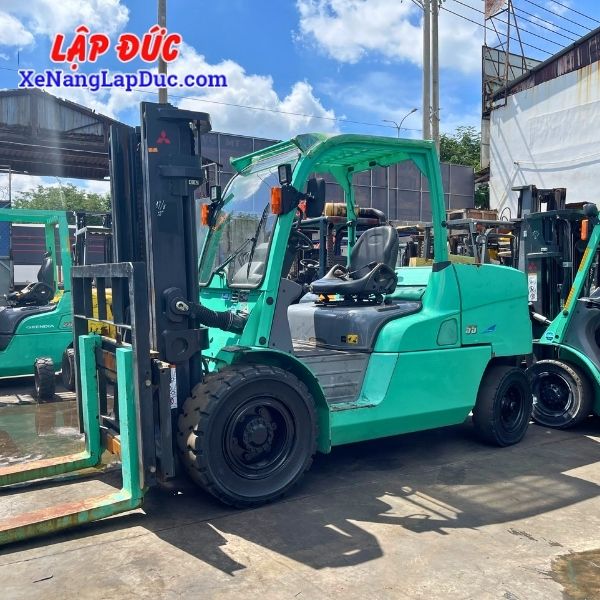 xe-nang-dau-mitsubishi-fde55nt-2 Xe Nâng Dầu MITSUBISHI FDE55NT