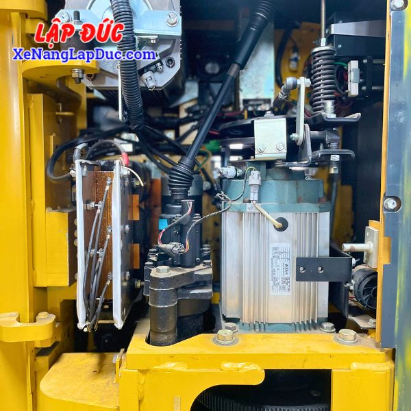 Xe Nâng Điện Đứng 1.4 Tấn KOMATSU FB14RL-15