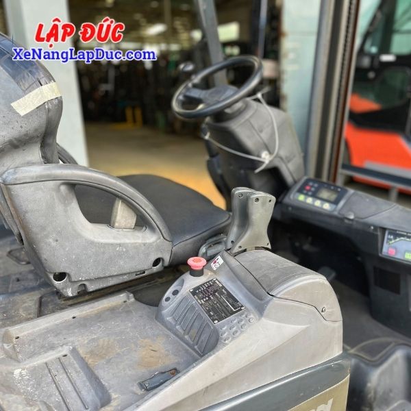 Xe Nâng Điện Ngồi 1.5 Tấn KOMATSU FB15M-12