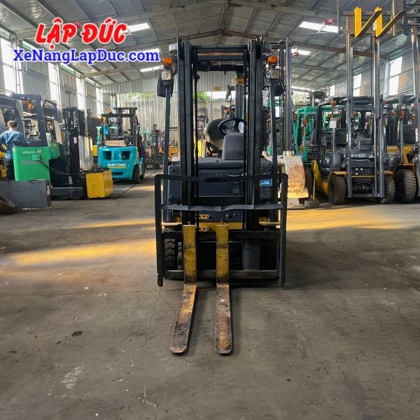 xe-nang-dien-ngoi-1-5-tan-komatsu-fb15m-12(2) Xe Nâng Điện Ngồi 1.5 Tấn KOMATSU FB15M-12
