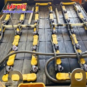 Xe Nâng Điện Ngồi 2.5 Tấn KOMATSU FB25-12