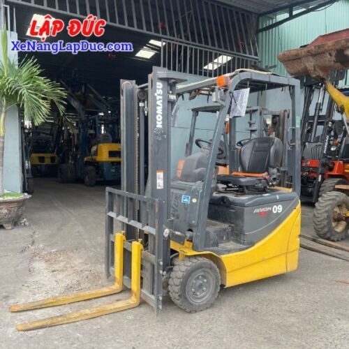 Xe Nâng Điện Ngồi 900Kg KOMATSU FB09M-12