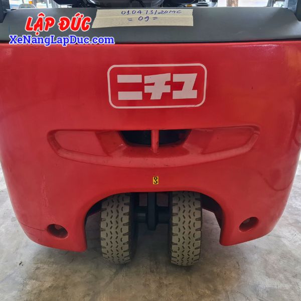 xenang-dienngoi900kg-nichiyu-fbt9p-80-400-3 Xe nâng điện NICHIYU FBT9P-80-400