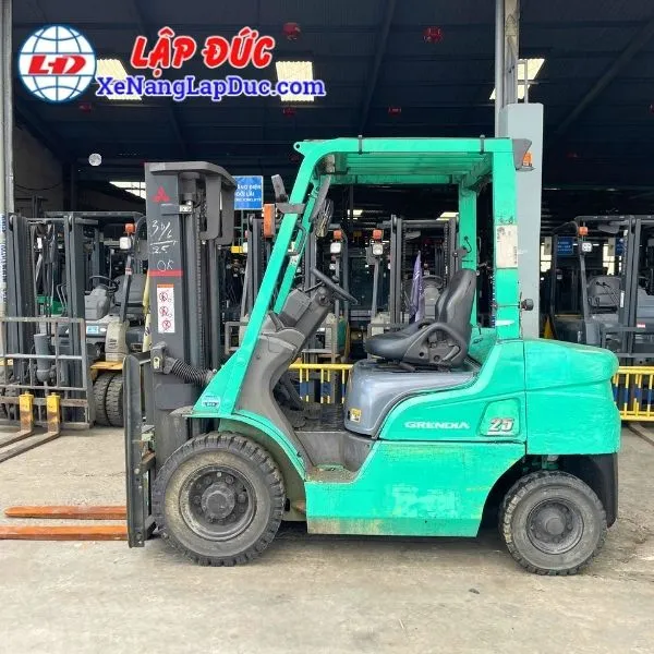 xe-nang-dau-2-5-tan-mitsubishi-fde25t (3) Xe Nâng Dầu 2.5 Tấn MITSUBISHI FDE25T
