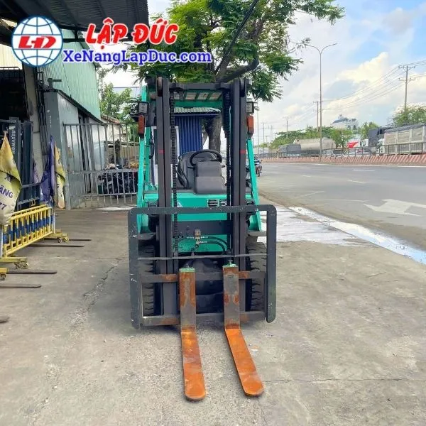 xe-nang-dau-2-5-tan-mitsubishi-fde25t (4) Xe Nâng Dầu 2.5 Tấn MITSUBISHI FDE25T