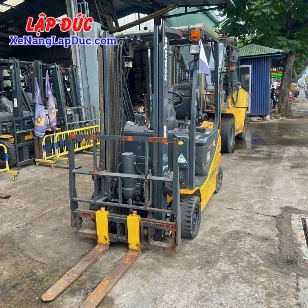 Xe Nâng Điện Ngồi 1.5 Tấn KOMATSU FB15F-12