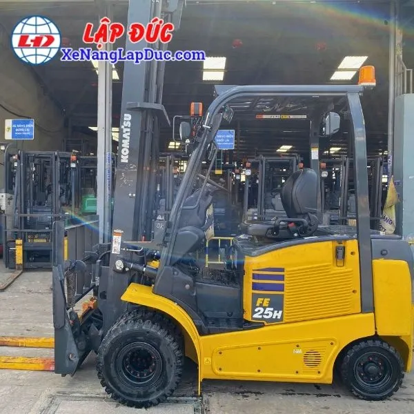 Xe Nâng Điện Ngồi 2.5 KOMATSU FE25H-1