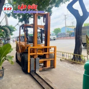 Xe Nâng Dầu 4 Tấn KOMATSU FD40T-10
