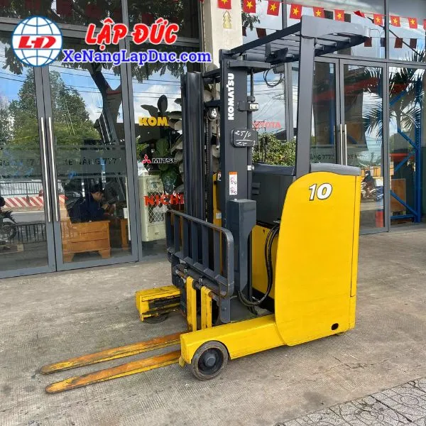 xe-nang-dien-dung-1-tan-komatsu-fb10rl-15 (1) Xe Nâng Điện Đứng 1 Tấn KOMATSU FB10RL-15