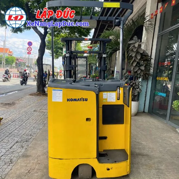 xe-nang-dien-dung-1-tan-komatsu-fb10rl-15 (4) Xe Nâng Điện Đứng 1 Tấn KOMATSU FB10RL-15
