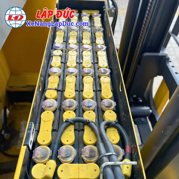 xe-nang-dien-dung-1-tan-komatsu-fb10rl-15 (6) Xe Nâng Điện Đứng 1 Tấn KOMATSU FB10RL-15