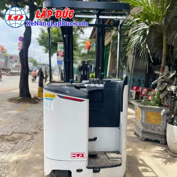 Xe Nâng Điện Đứng 900Kg NICHIYU FBRMA9-85-600MSF