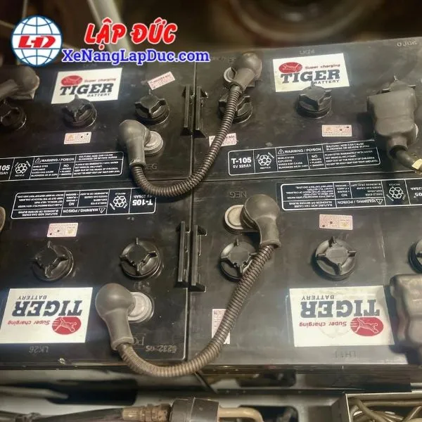 xe-nang-dien-ngoi-500kg-komatsu-fb05-3 (7) Xe Nâng Điện Ngồi 500Kg KOMATSU FB05-3