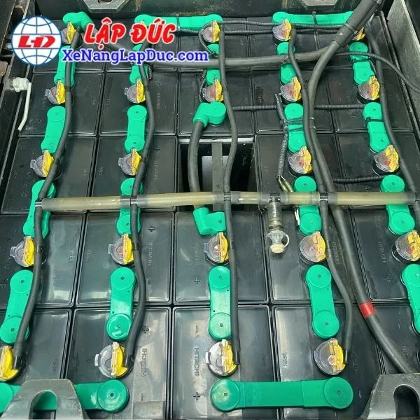 xe-nang-dien-ngoi-1-5-tan-toyota-8fbh15 (8) Xe Nâng Điện Ngồi 1.5 Tấn TOYOTA 8FBH15