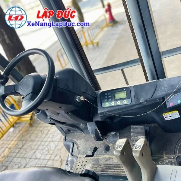 Xe Nâng Điện Ngồi 1 Tấn KOMATSU FB10-12
