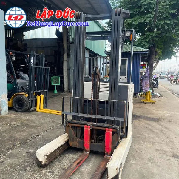 xe-nang-dien-dung-lai-1-8-tan-nichiyu-fbrmw18-85-550mfcs-2 (2) Xe Nâng Điện Đứng Lái 1.8 Tấn NICHIYU FBRMW18-85-550MFCS