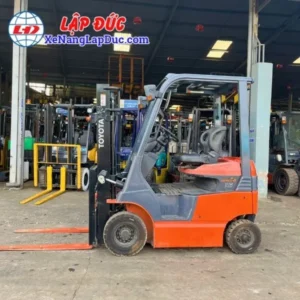 Xe Nâng Điện Ngồi Lái 1.5 Tấn TOYOTA 8FBH15