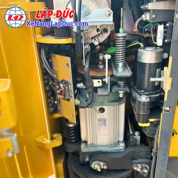 Xe Nâng Điện Đứng Lái 1 Tấn KOMATSU FB10RW-15