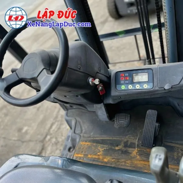 xe-nang-dien-ngoi-lai-1-5-tan-komatsu-fb15-12-12 (13) Xe Nâng Điện Ngồi Lái 1.5 Tấn KOMATSU FB15-12
