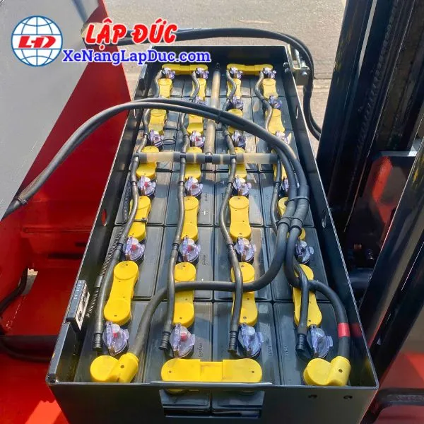 xe-nang-dien-dung-lai-1-5-tan-komatsu-fb15rs-14 (8) Xe Nâng Điện Đứng Lái 1.5 Tấn KOMATSU FB15RS-14