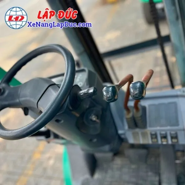 xe-nang-dau-2-tan-mitsubishi-fde20t-5 (5) Xe Nâng Dầu 2 Tấn MITSUBISHI FDE20T