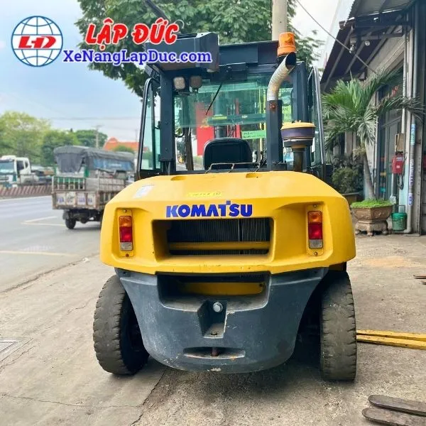 Xe Nâng Dầu 7 Tấn KOMATSU FH70-2