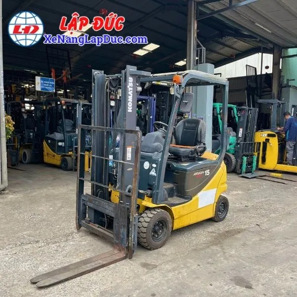 Xe Nâng Điện Ngồi Lái 1.5 Tấn KOMATSU FB15-12