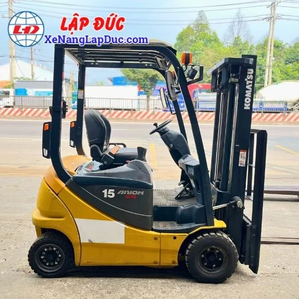 Xe Nâng Điện Ngồi Lái 1.5 Tấn KOMATSU FB15-12