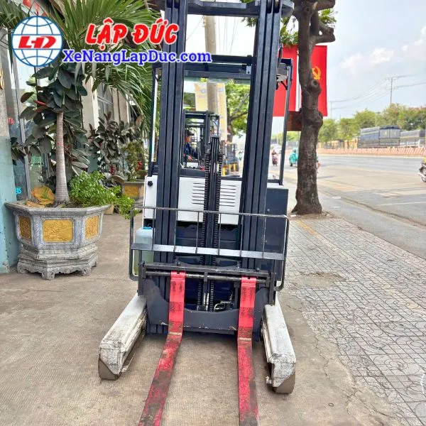 xe-nang-dien-dung-lai-1-5-tan-nichiyu-fbrmw15-85b-570m (4) Xe nâng Điện Đứng Lái 1.5 Tấn NICHIYU FBRMW15-85B-570M
