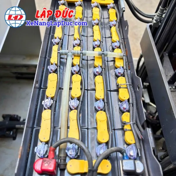 Xe Nâng Điện Đứng Lái 1.8 Tấn NICHIYU FBRMAW18-85B-550M