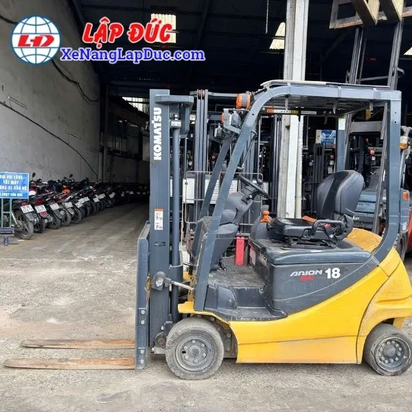 xe-nang-dien-ngoi-lai-1-8-tan-komatsu-fb18-12-4 (3) Xe Nâng Điện Ngồi Lái 1.8 Tấn KOMATSU FB18-12